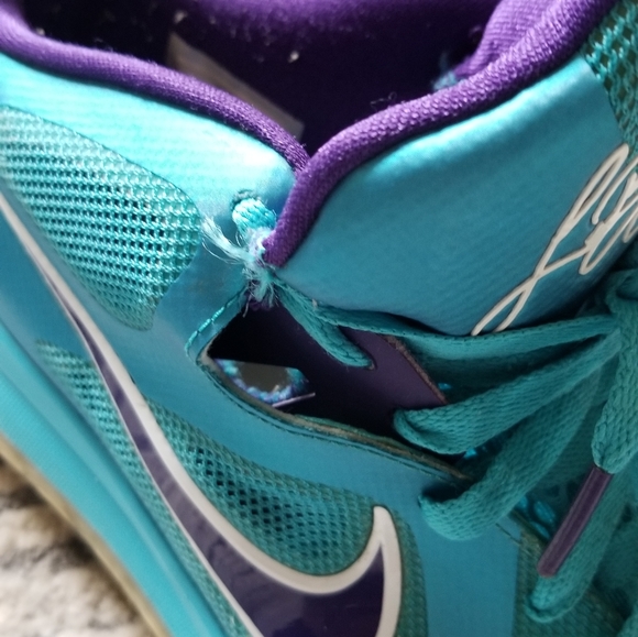 Nike Lebron 9 Low "Summit Lake Hornets" Si… - Picture 9 of 12